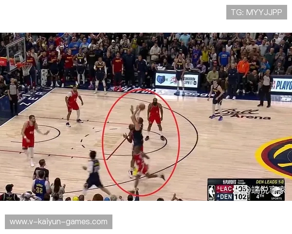 克拉克森最后一攻造成对手犯规，掘金赢得悬念战